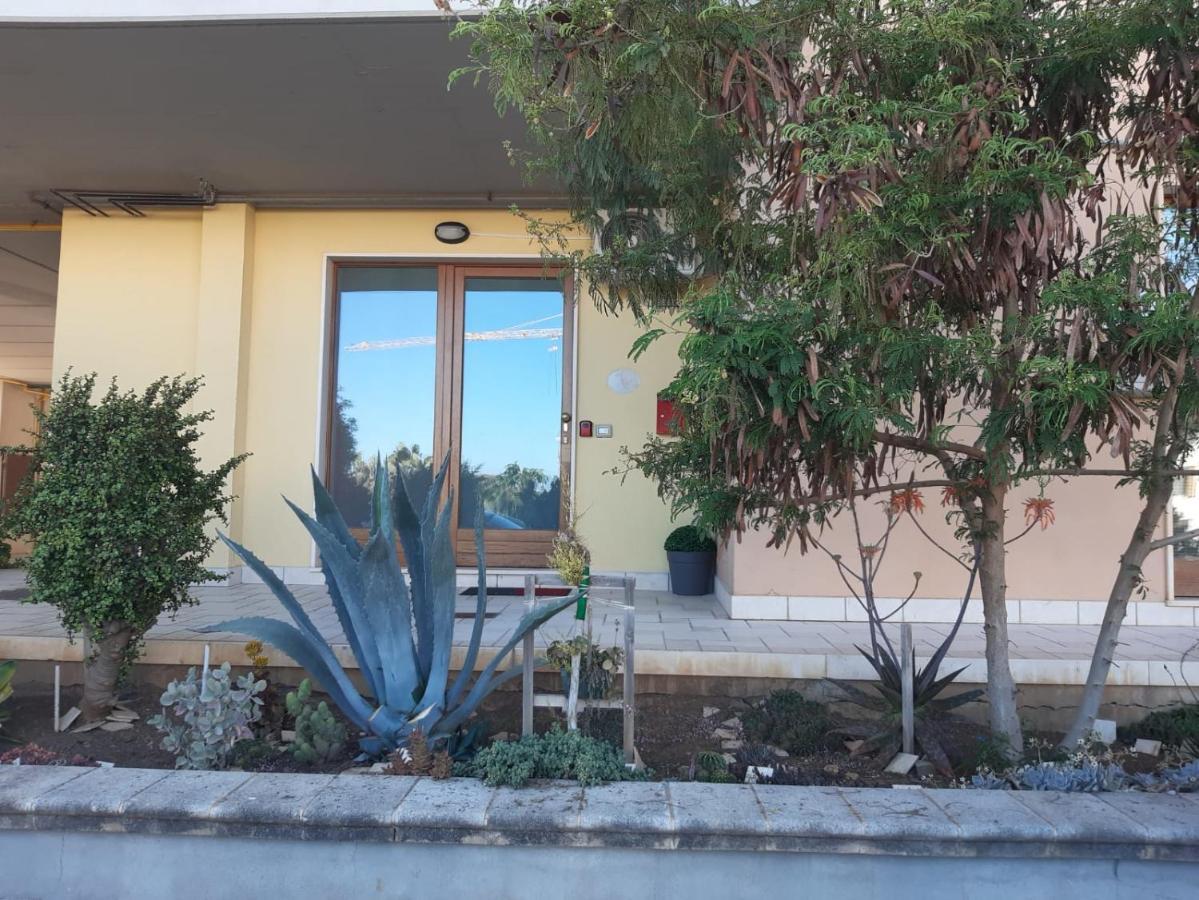 Casa Vacanze Da Lory بورتو توريس المظهر الخارجي الصورة